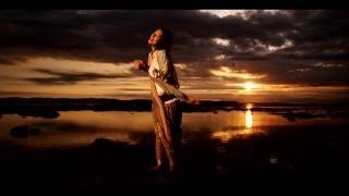 福原美穂 『優しい赤』