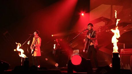 ポルノグラフィティ『ジョバイロ』(幕張ロマンスポルノ'11 ~DAYS OF WONDER~)/ PORNOGRAFFITTI『Yo Bailo(Live Ver.)』