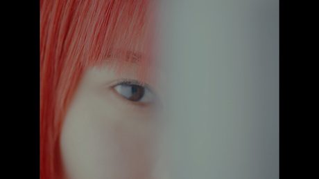 アイナ・ジ・エンド - Frail [Official Music Video]（映画『変な家』主題歌）