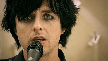 Green Day - 21 Guns [Official Music Video]