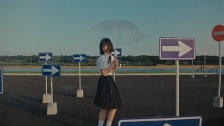 tuki.『アイモライモ』Official Music Video