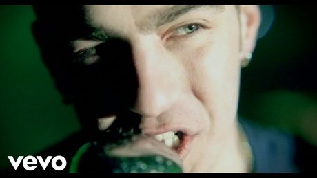 Three Days Grace - I Hate Everything About You