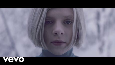 AURORA - Runaway