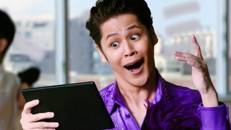 宮野真守、クセがすごい社交ダンス講師に!「鬼滅」「五等分の花嫁」プライムビデオのアニメラインナップ紹介 新CM「なんで?プライムビデオ」篇