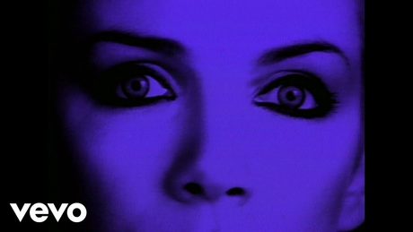 Eurythmics - Sweet Dreams (Are Made Of This)